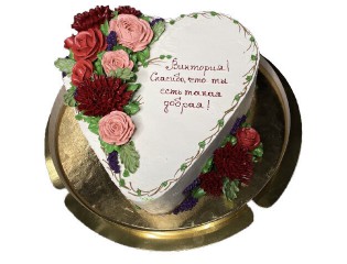 Торт праздничный в виде сердца с розами и хризантемами